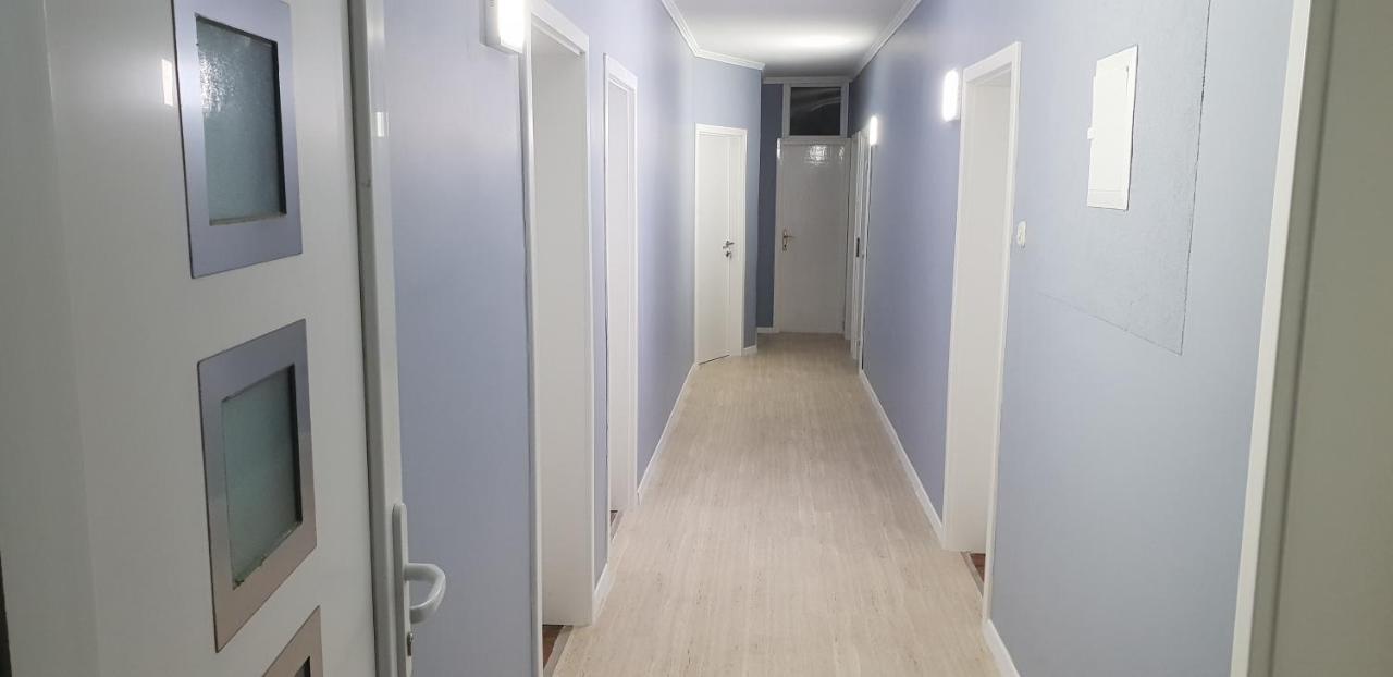 Kuca Pecine Acomodação com café da manhã Metajna Exterior foto