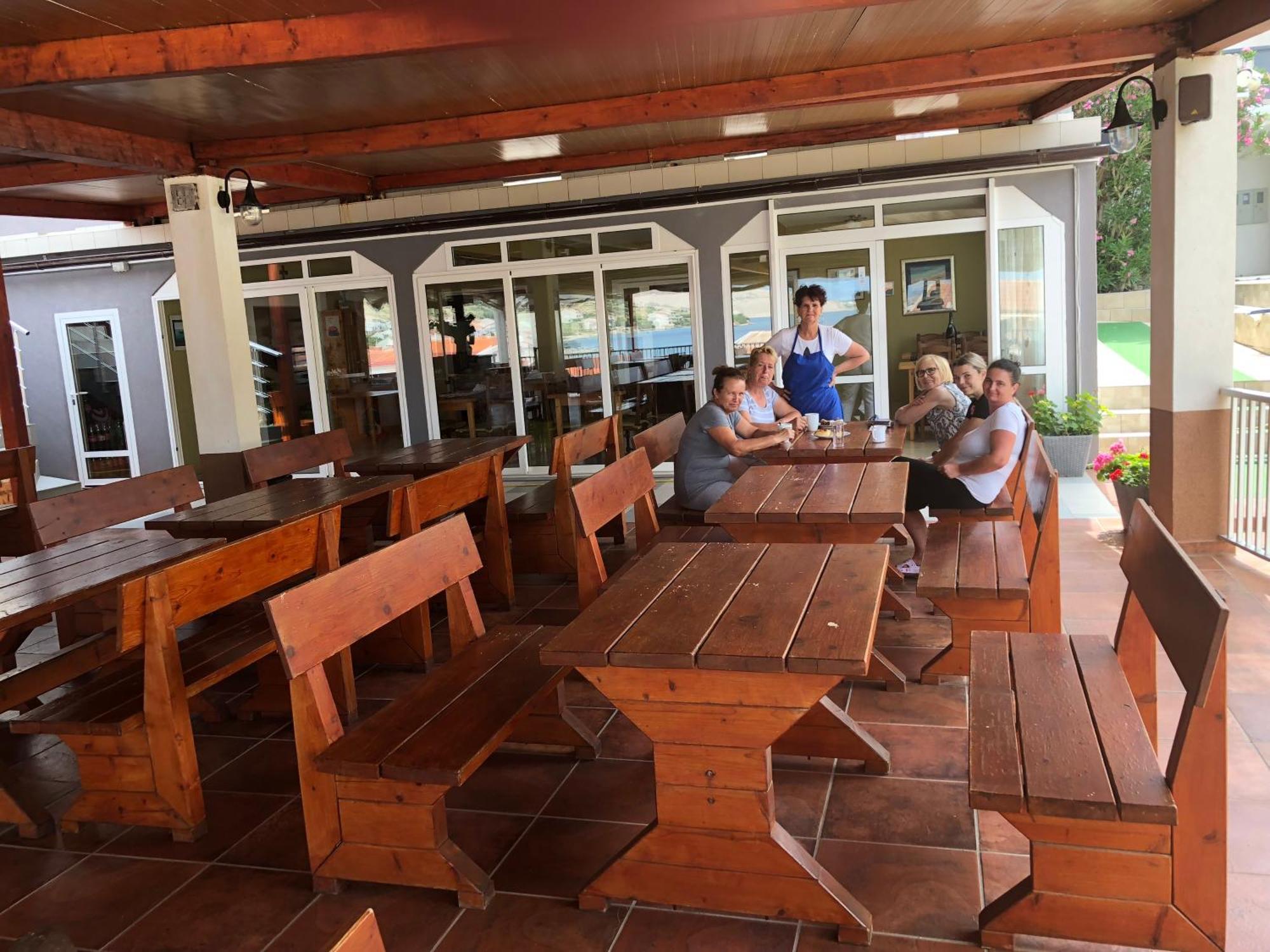 Kuca Pecine Acomodação com café da manhã Metajna Exterior foto